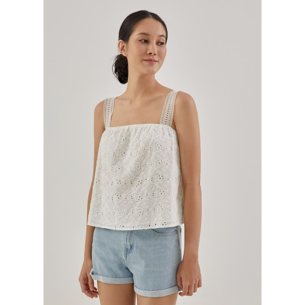 Rosa broderie swing top