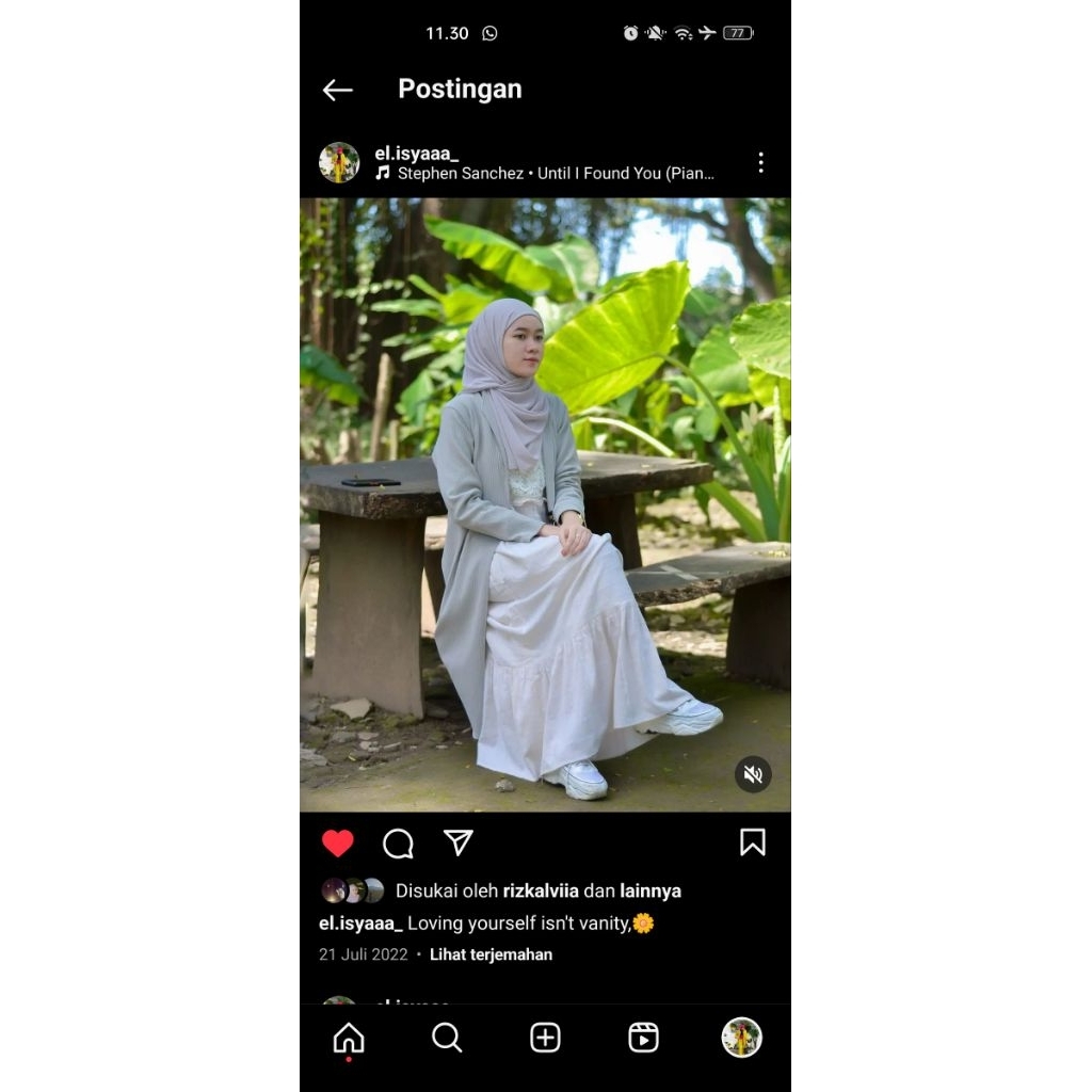 atasan wanita