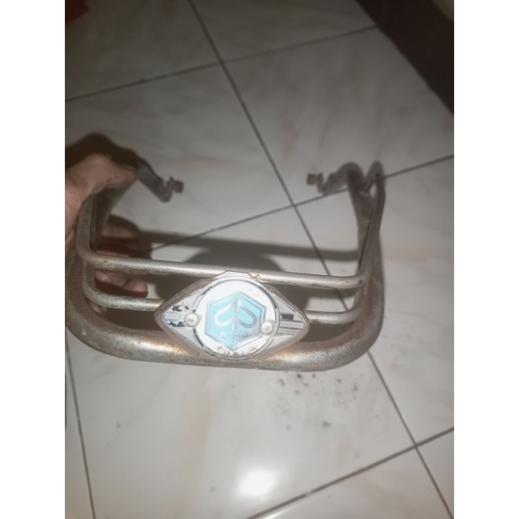 BEMPER DEPAN VESPA SUPER