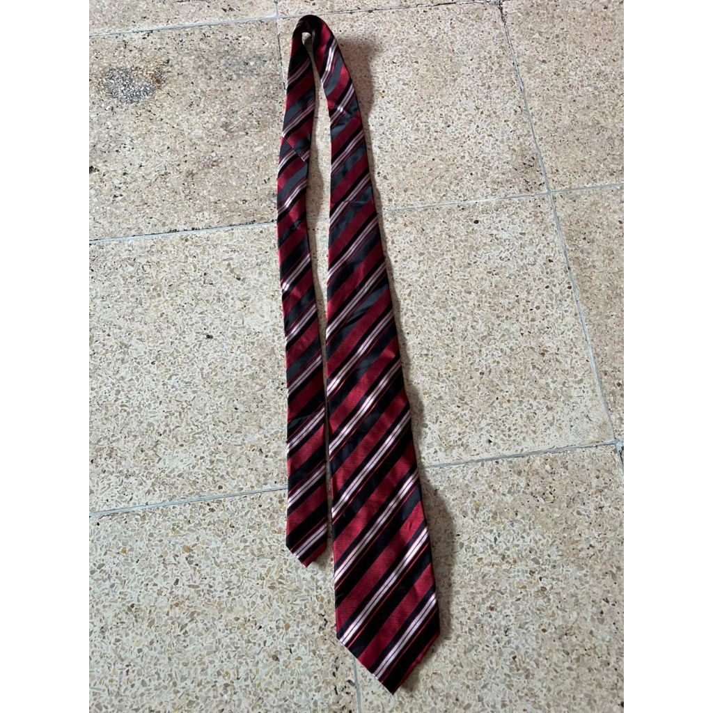 Dasi John Curtis preloved