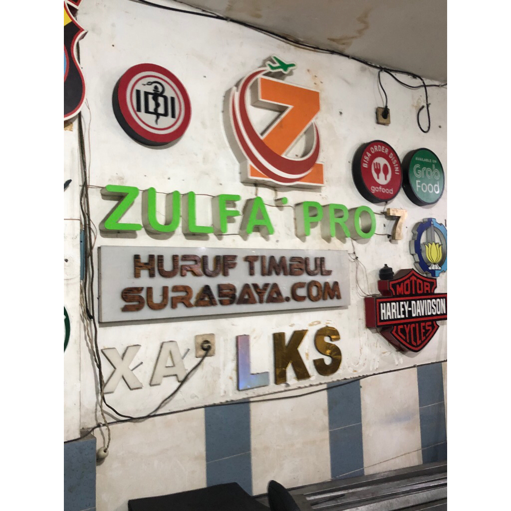 Paket huruf timbul