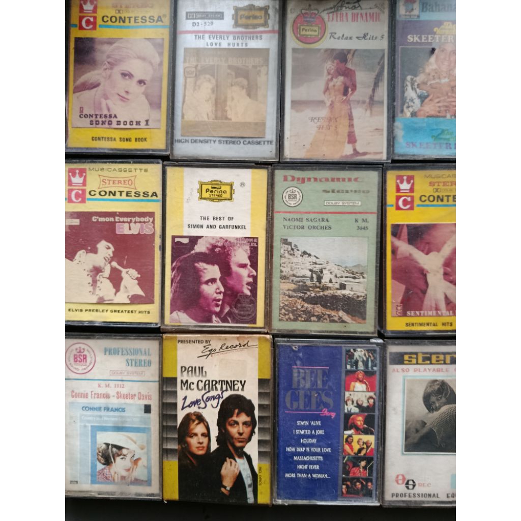 kaset lagu lama