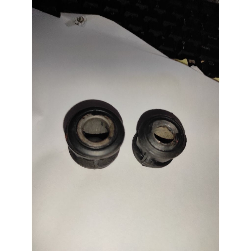bushing rack steering  avanza satu set