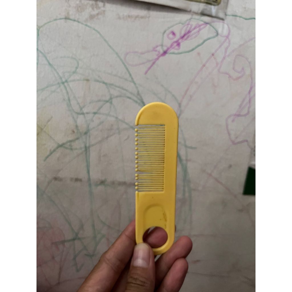 Preloved Sisir Bayi
