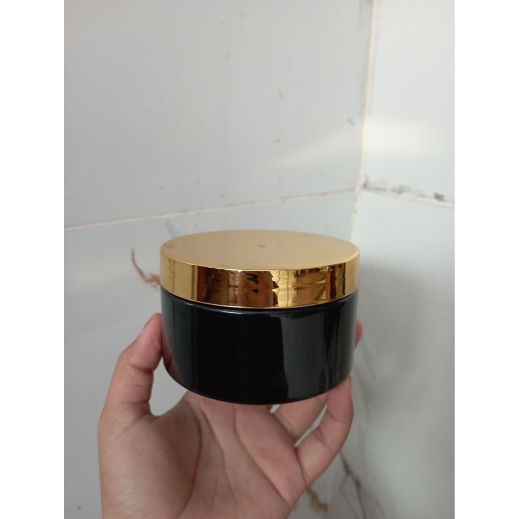 POT JAR 250GRM HITAM CAP CHROME GOLD + PLUG