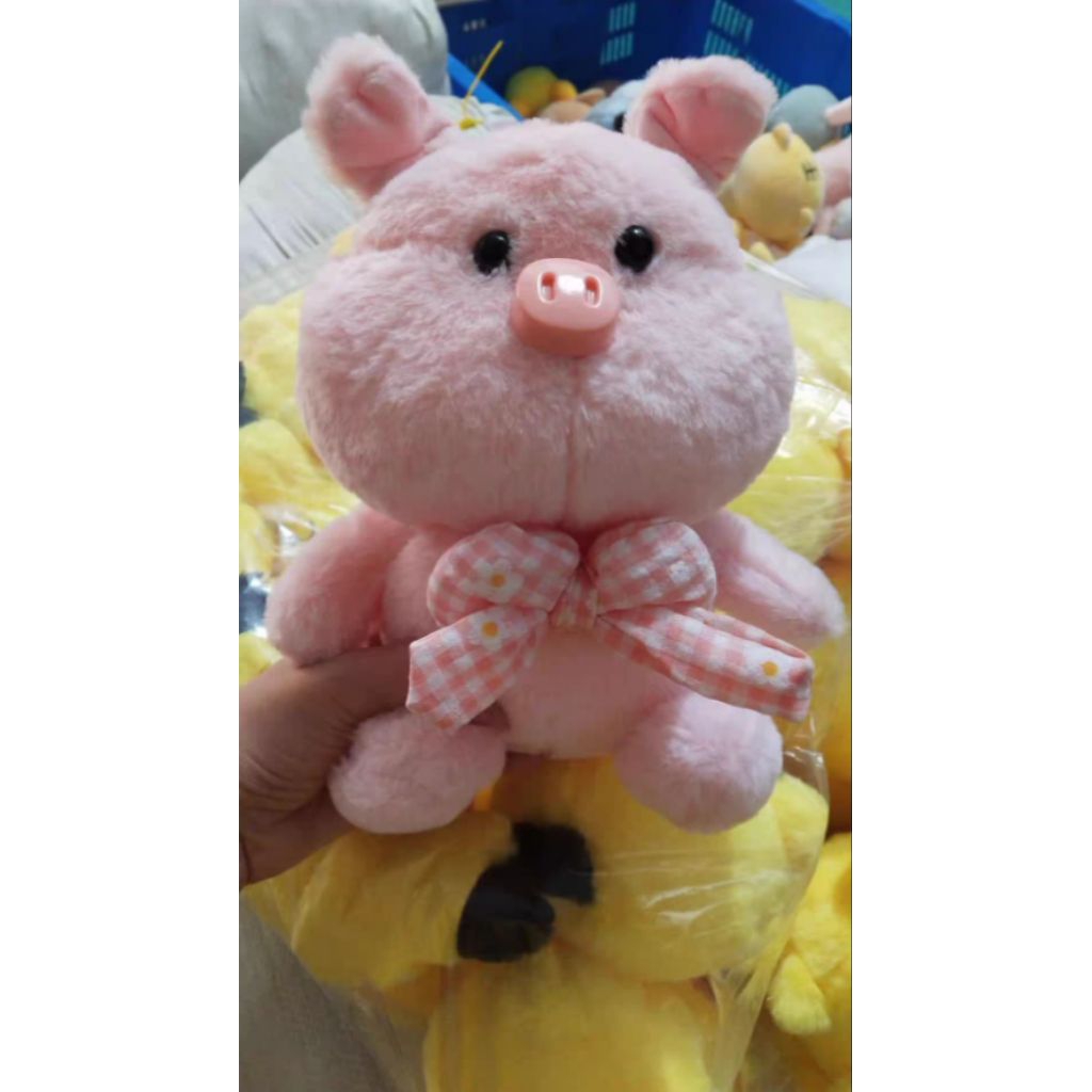 Boneka piggy lucu