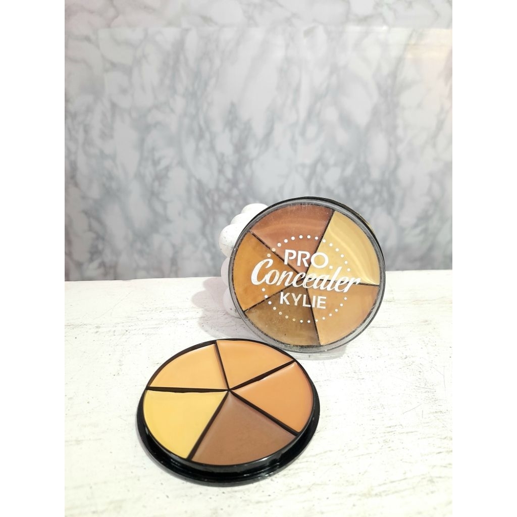 PRO Concealer Kylie