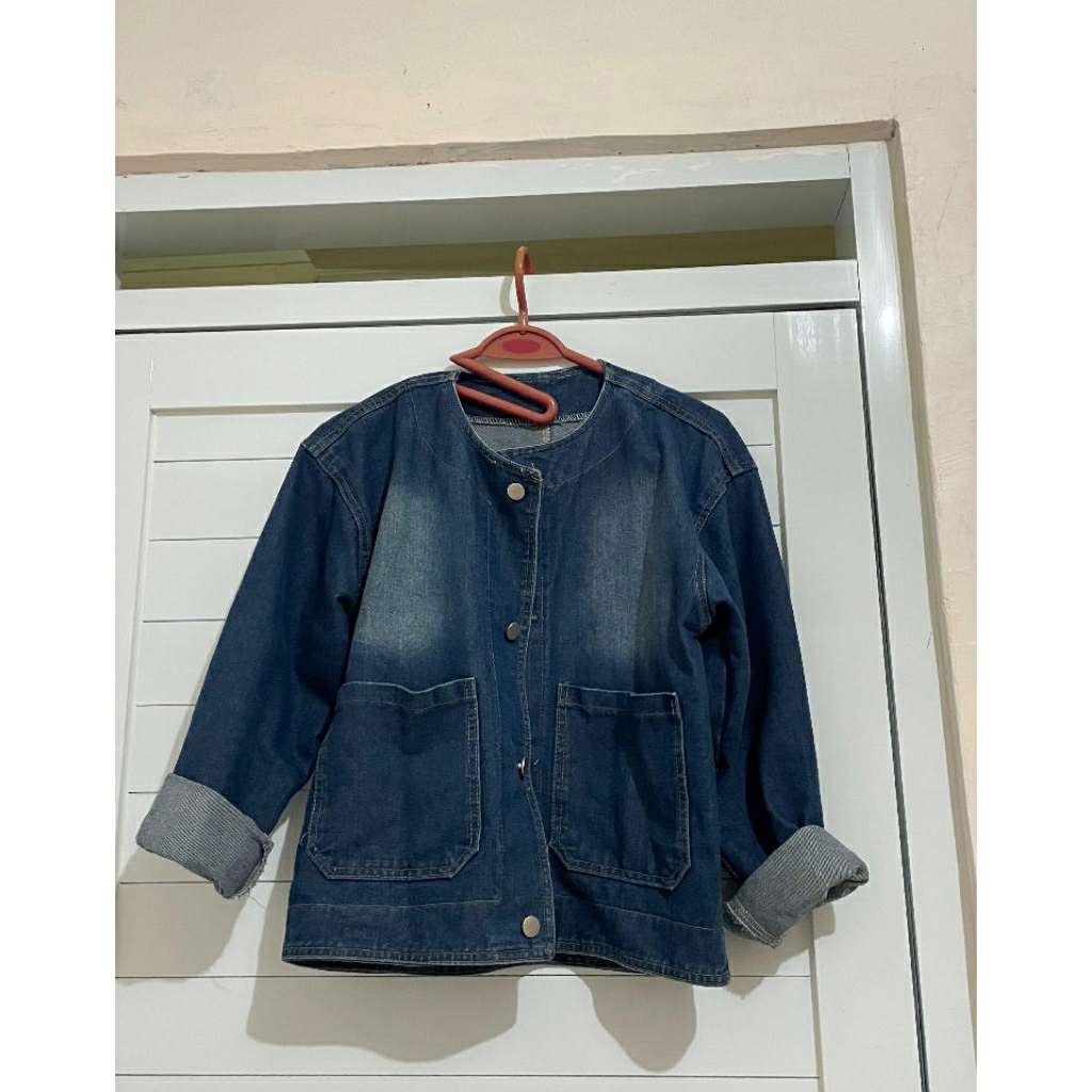 Denim wanita