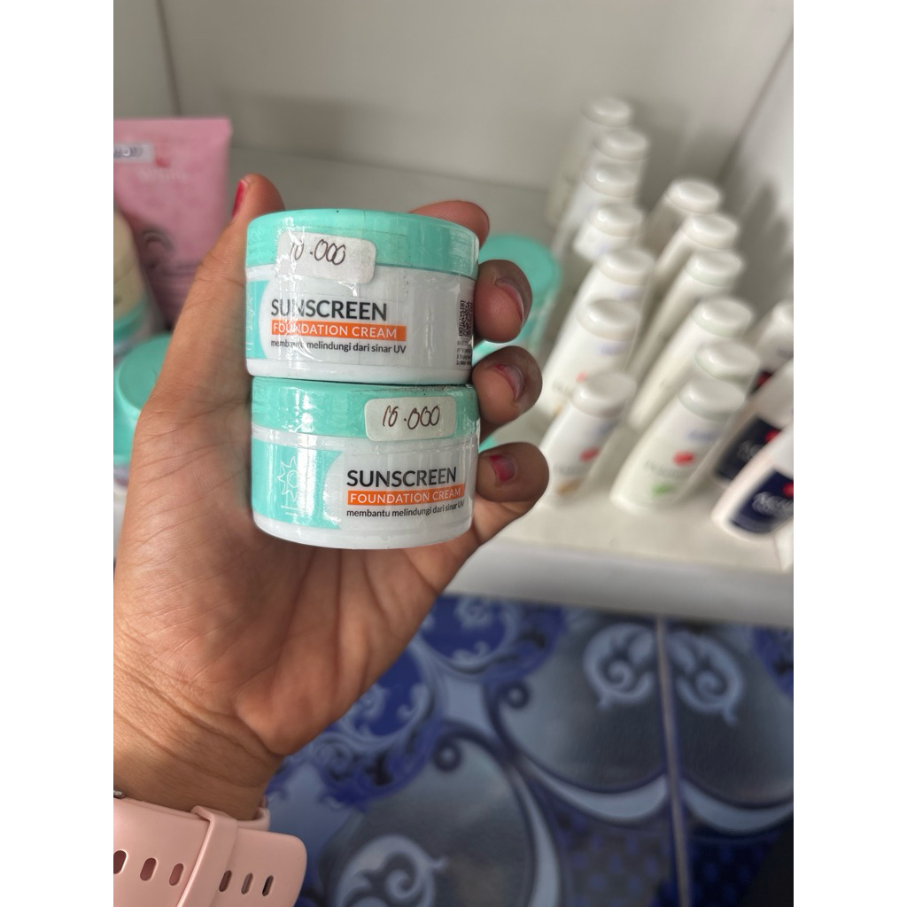Viva Sunscreen Foundation Cream