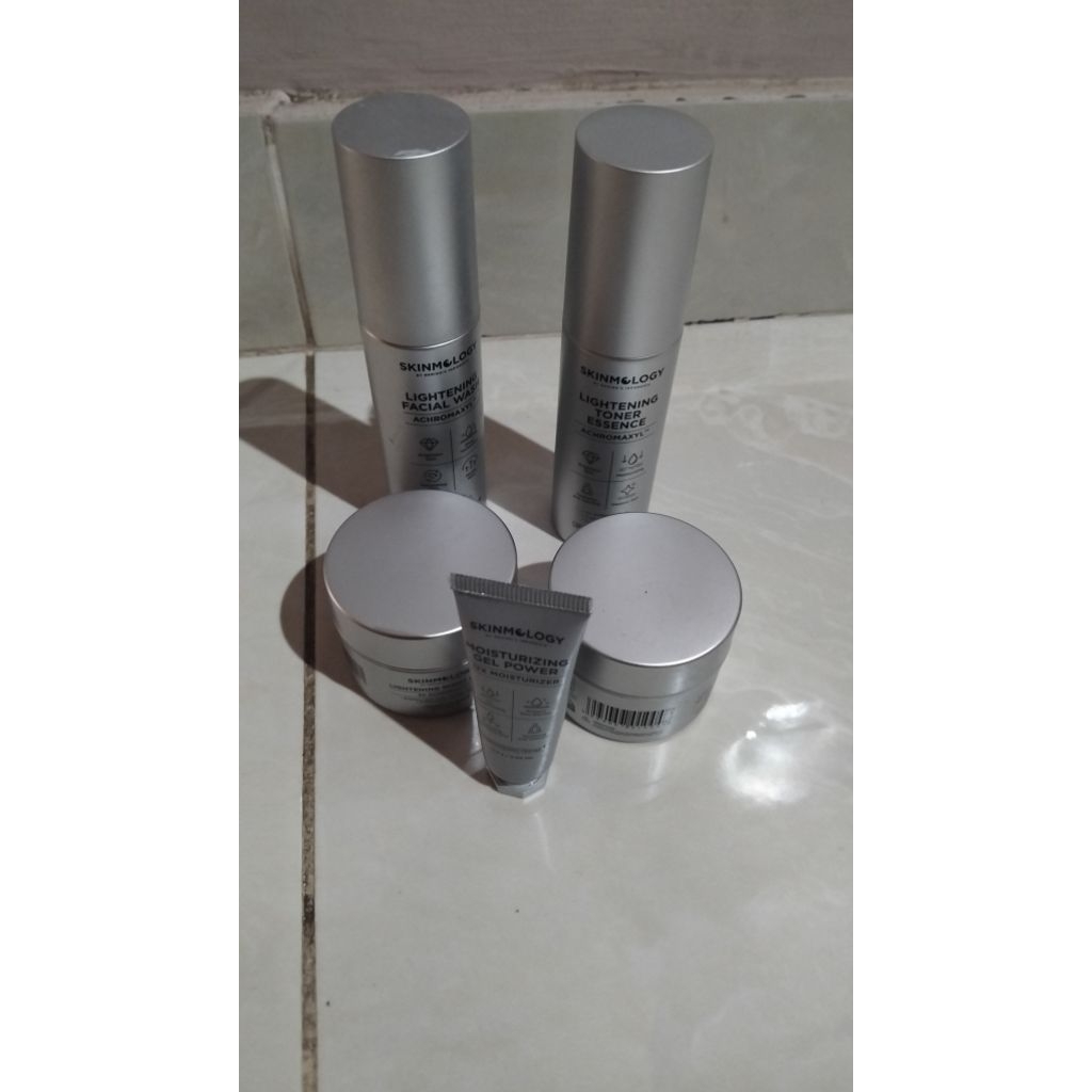 Skinmology