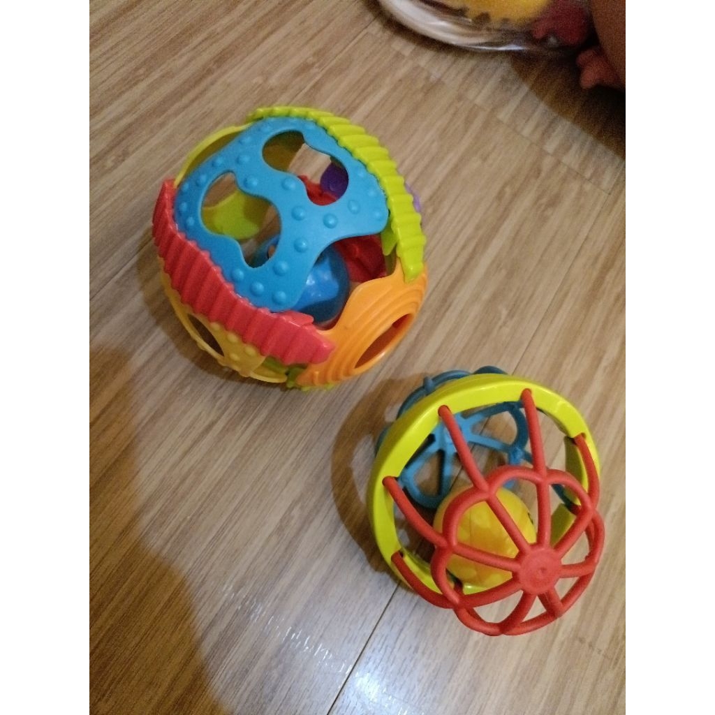 Playgro mainan anak