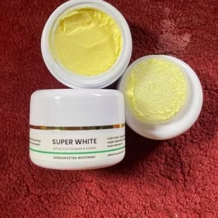 CREAM SUPER WHITE