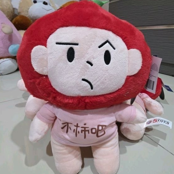 Boneka Rambut Blonde Merah