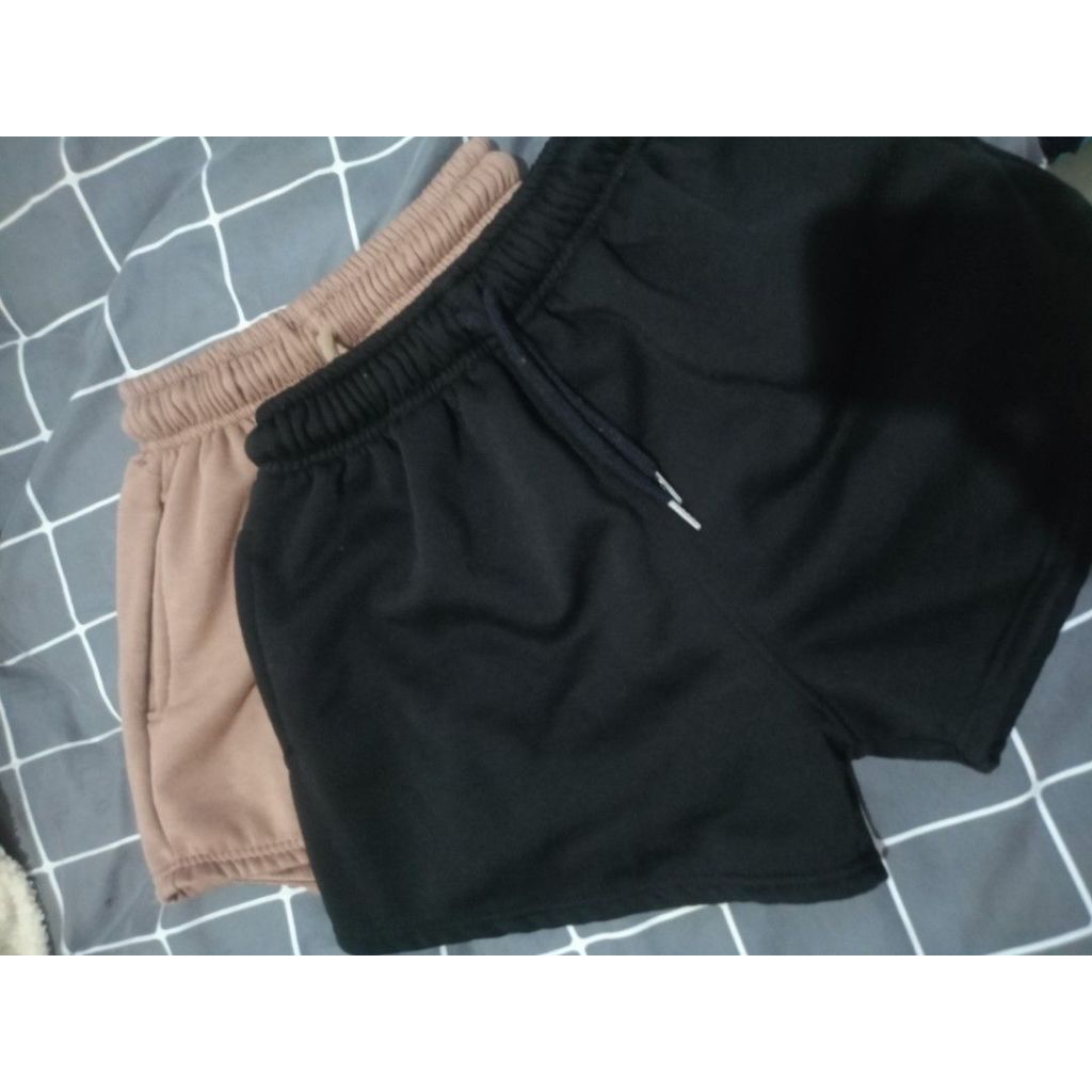 shorts (brown/black)