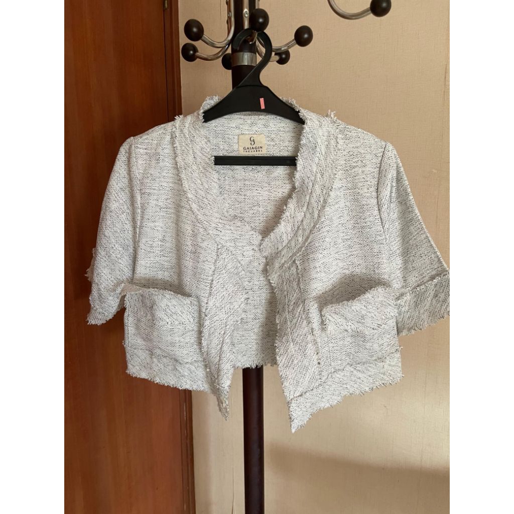 Outer Wanita New
