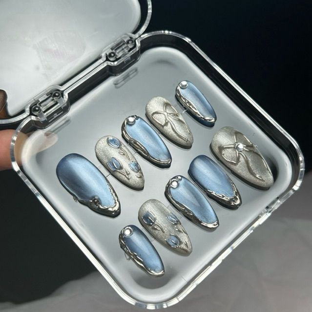 press on nails cateye biru