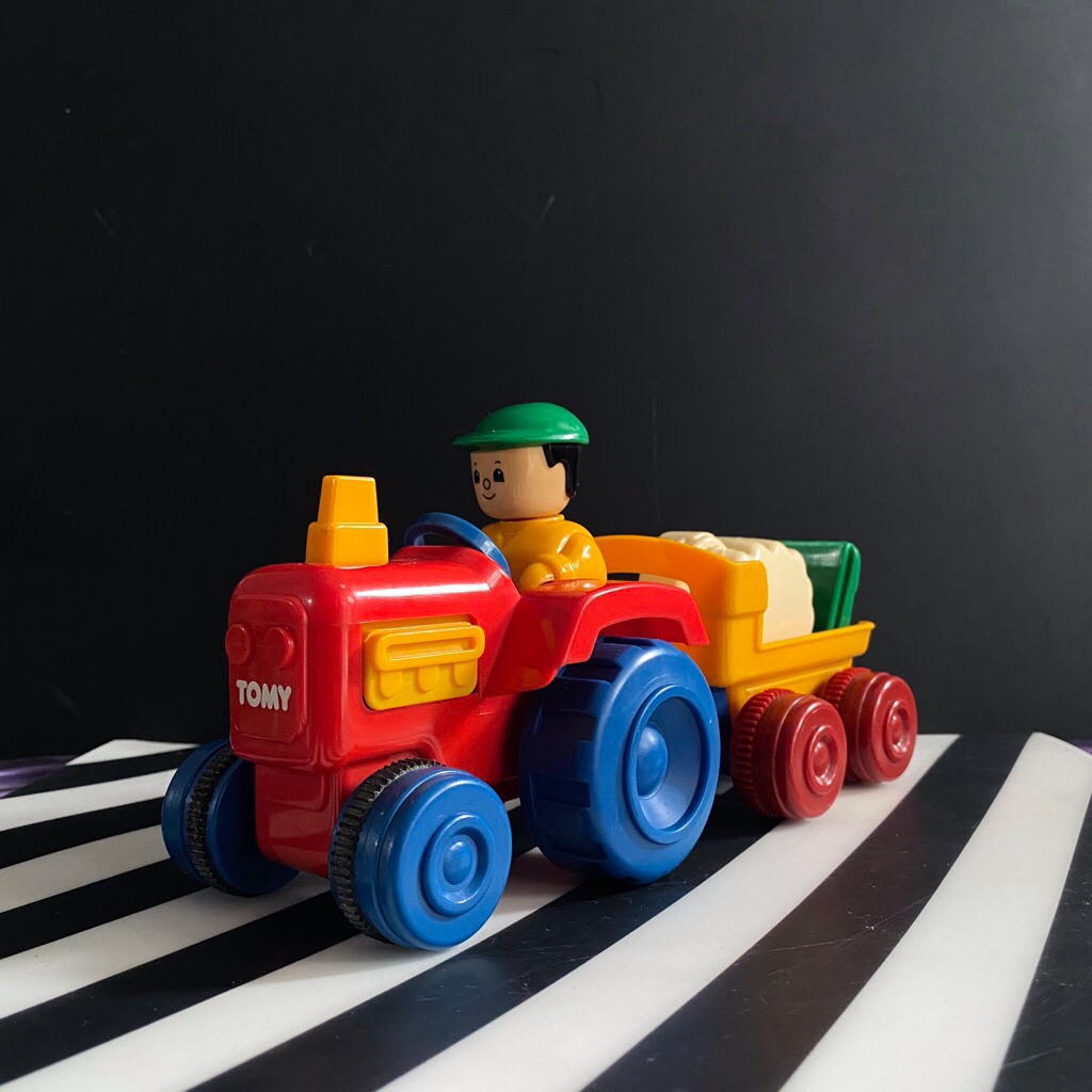Tomy Pick Up n Go Tracktor