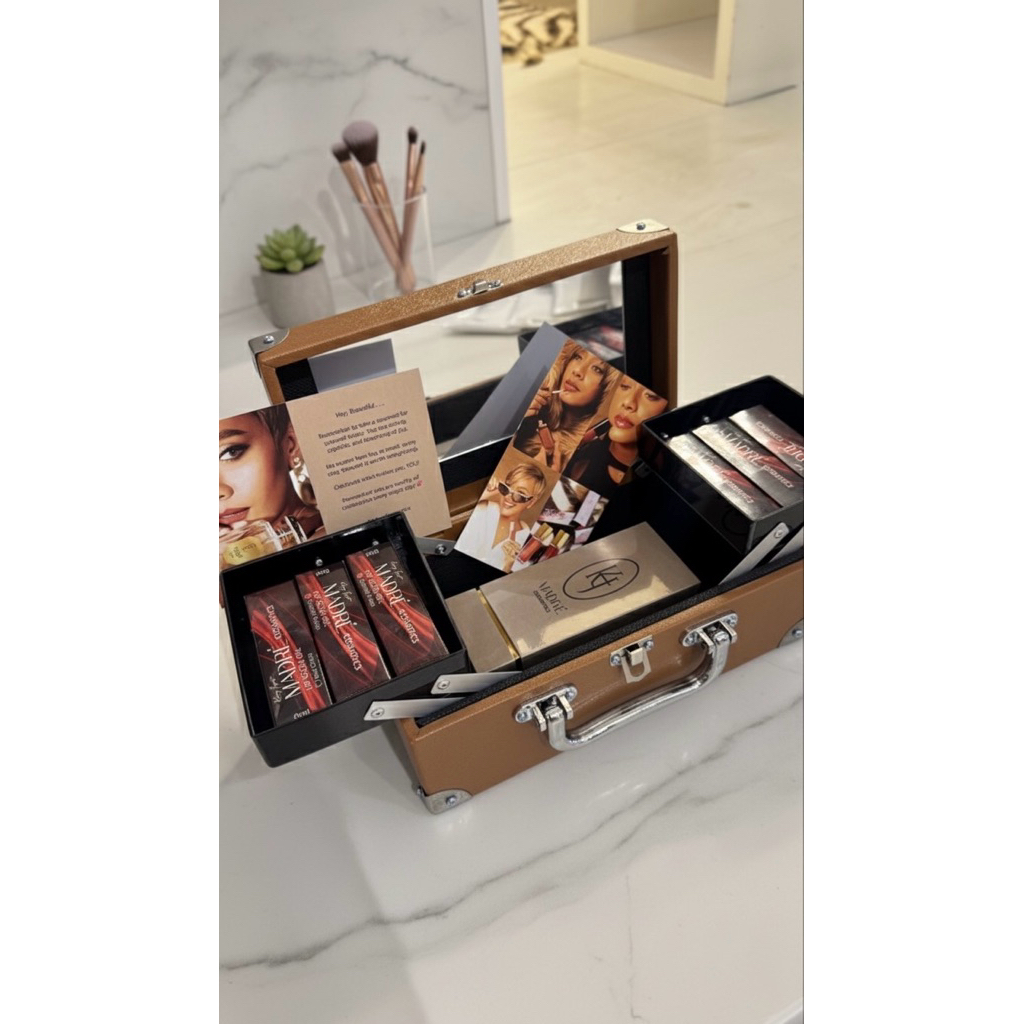 MADRÉ COSMETICS HARD BEAUTYCASE
