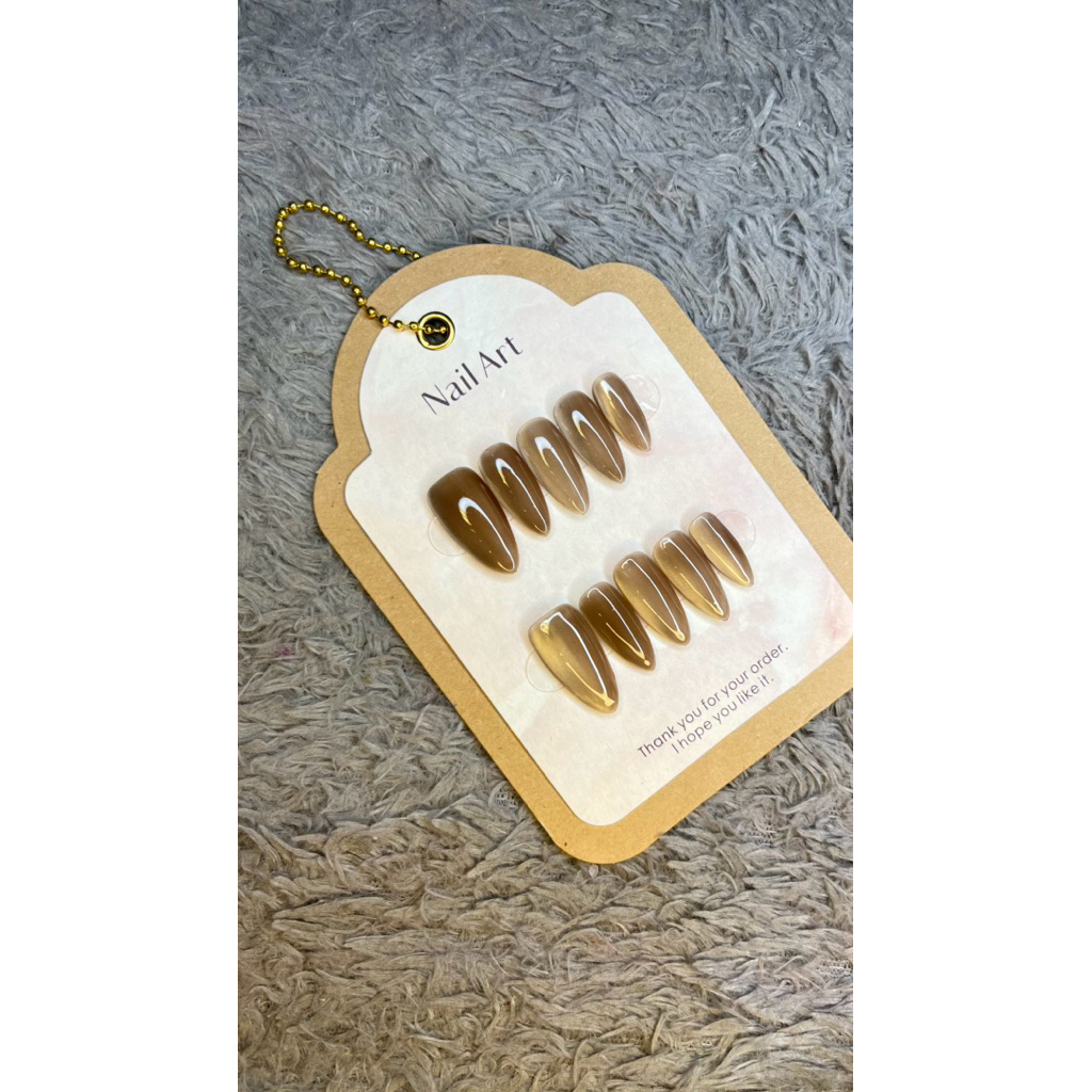 press on nails