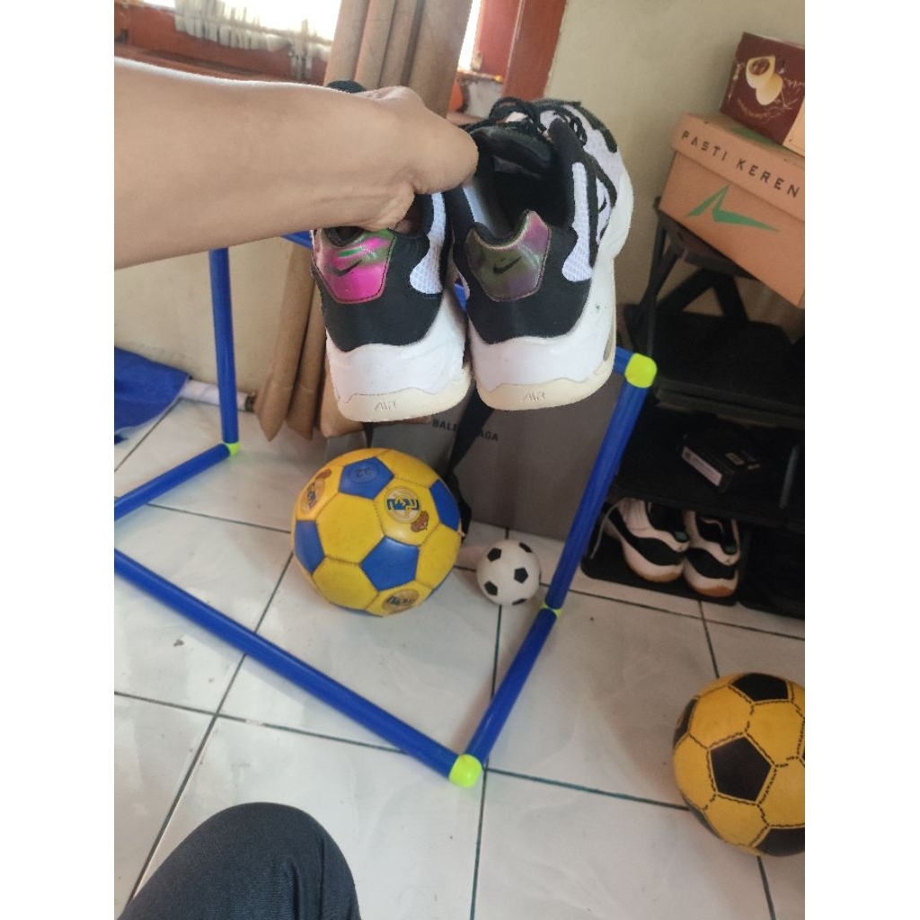 Sepatu