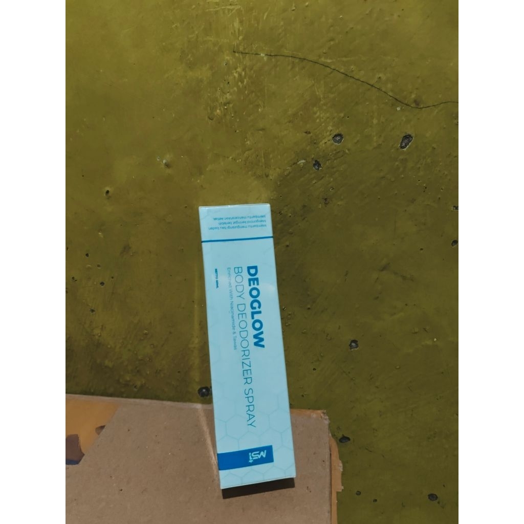 DEOGLOW MSI DEODORAN SPRAY