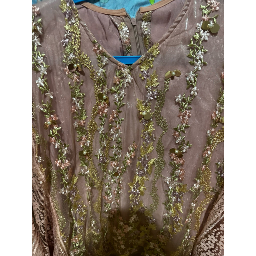 BAJU PESTA JUMBO