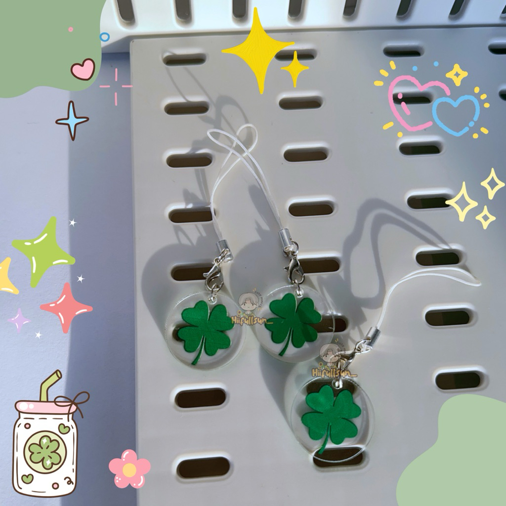 KEYCHAIN DAN PHONESTRAP CLOVER