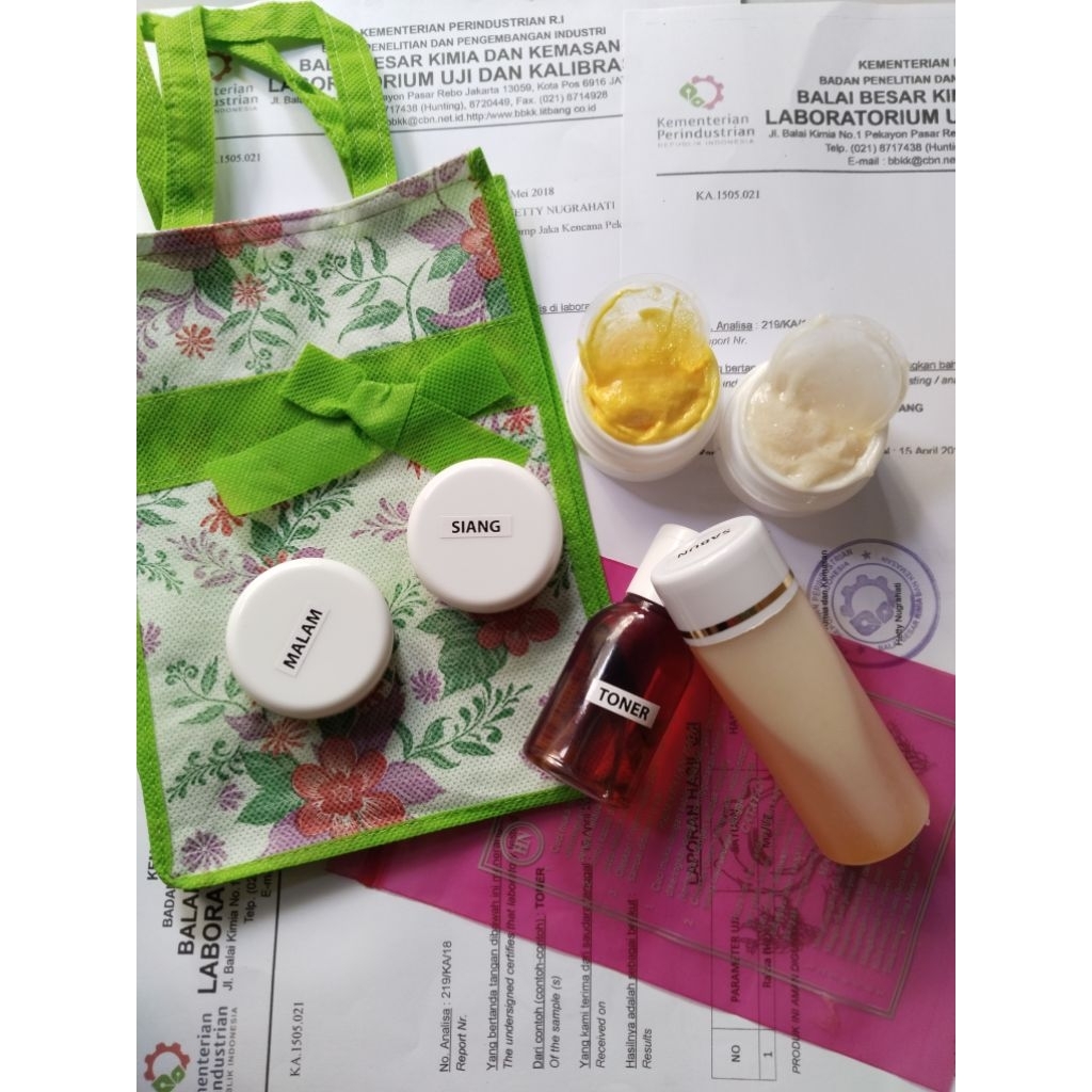 Skincare Pot Titik 2