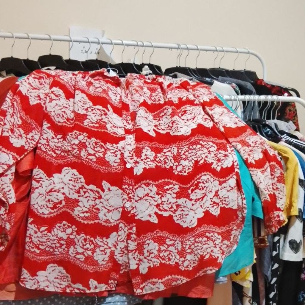 Blessyu Blouse Wanita Simple