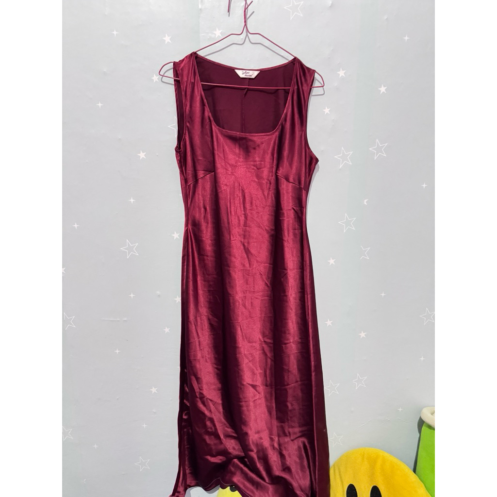 inner maroon drees peeloved cimiii