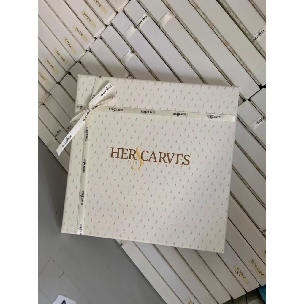 Herscraves Box Cream