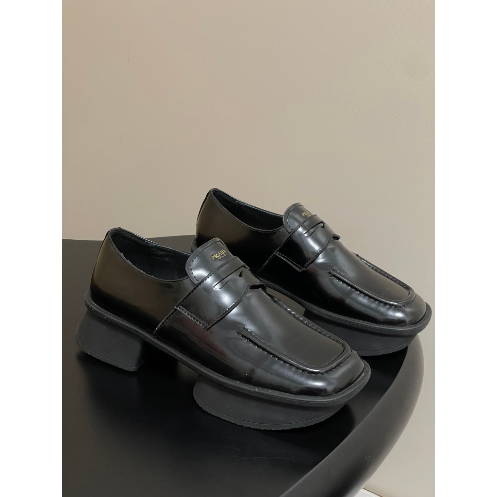 Loafer PYur Equal Leather Loafer
