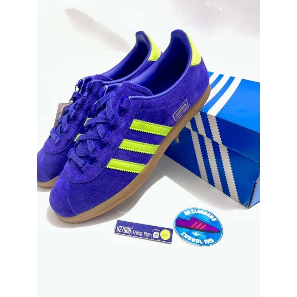 SEPATU UNGU