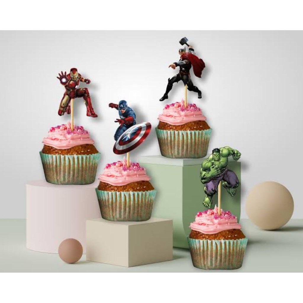 Cupcake Topper Avenger 01