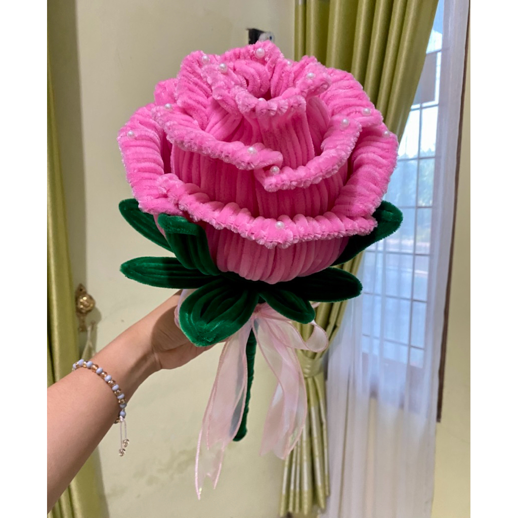 Giant Rose