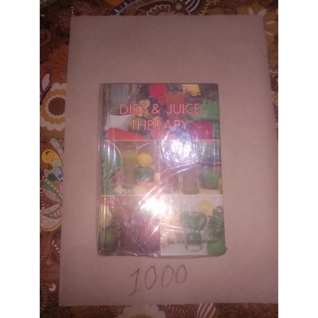 BUKU DIET & JUICE THERAPY
