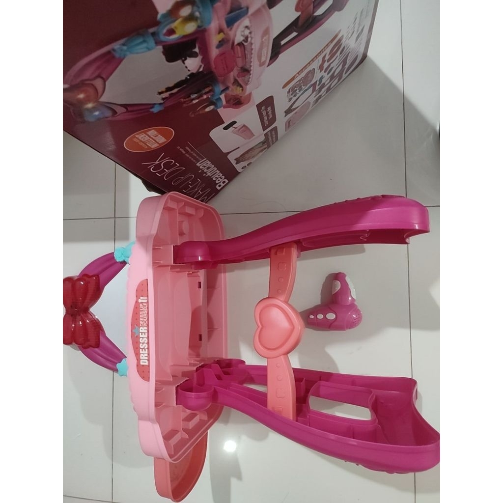 Make Up Desk Meja Rias Anak