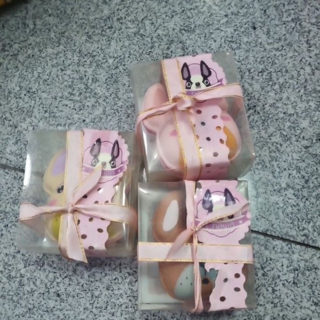 chawa frenchie macaron squishy