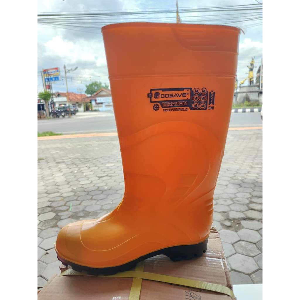 SEPATU BOOT GOSAVE TERALION