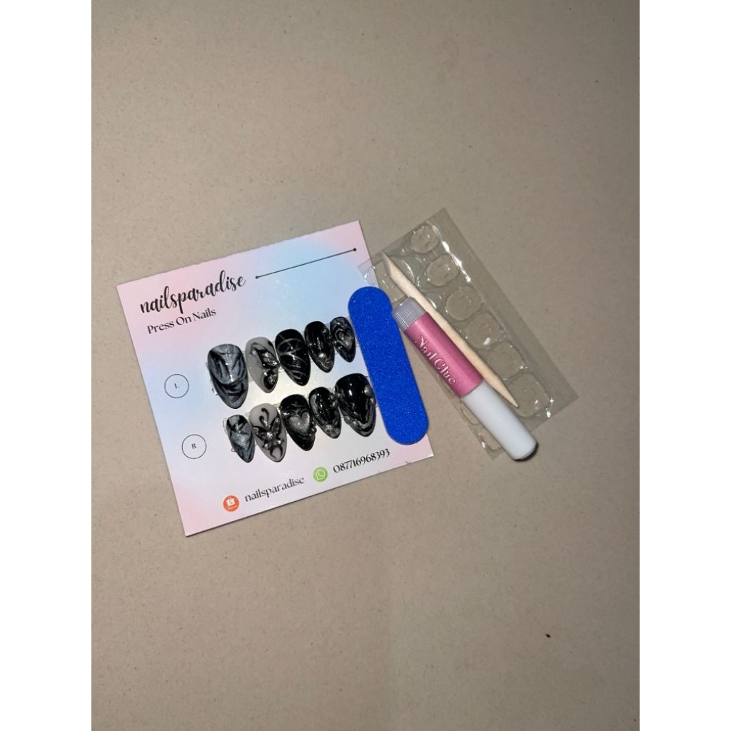 nails paradise ( sesuai request customer)
