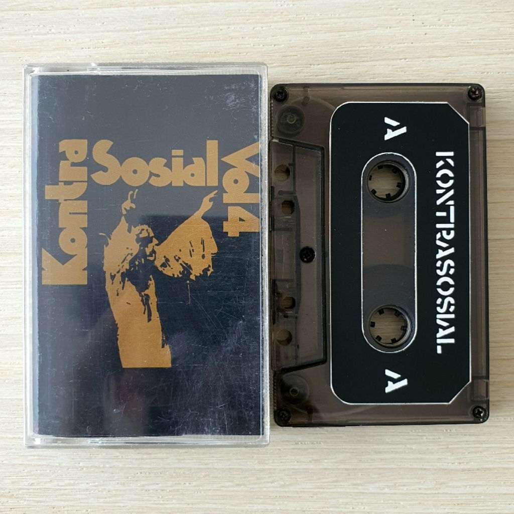 Kaset Kontrasosial - Volume 4