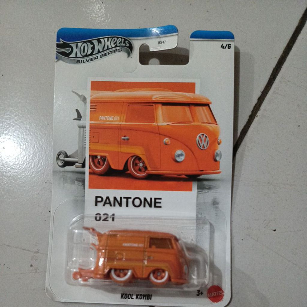 hot wheels pantone 021 kool kombi