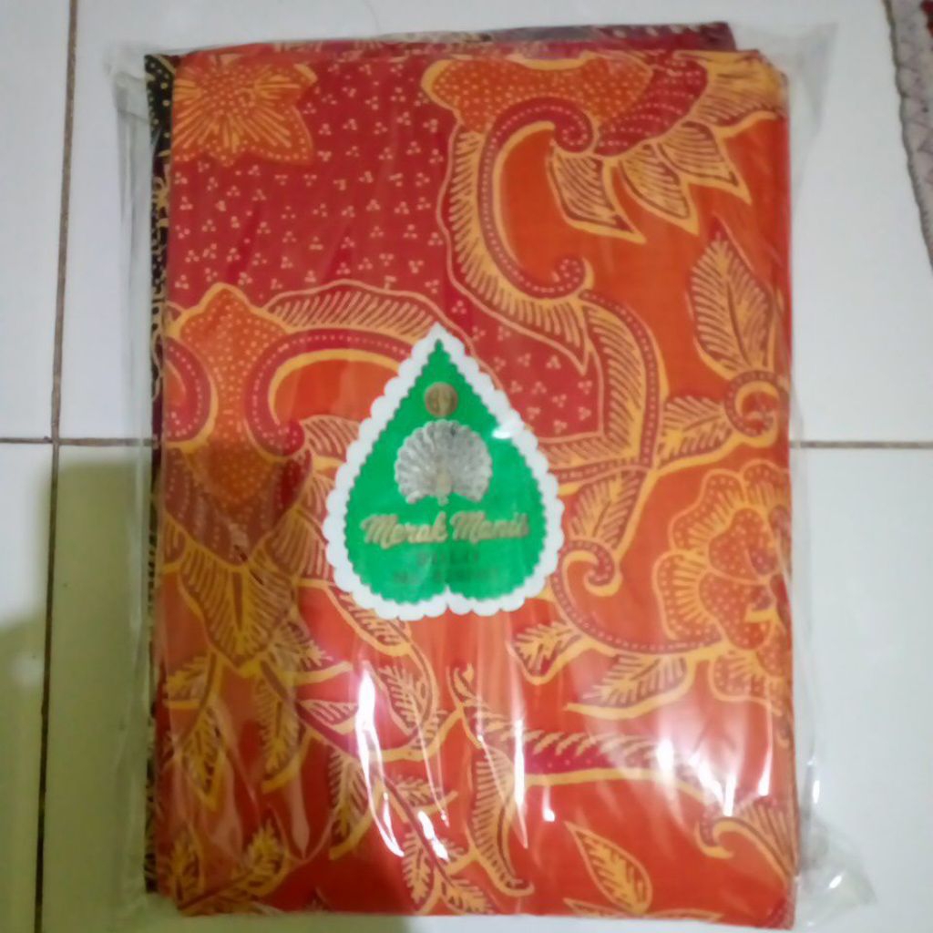 Taplak Meja Batik Persegi