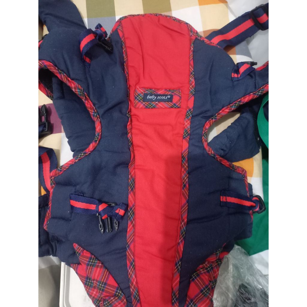 Gendongan baby (Preloved)