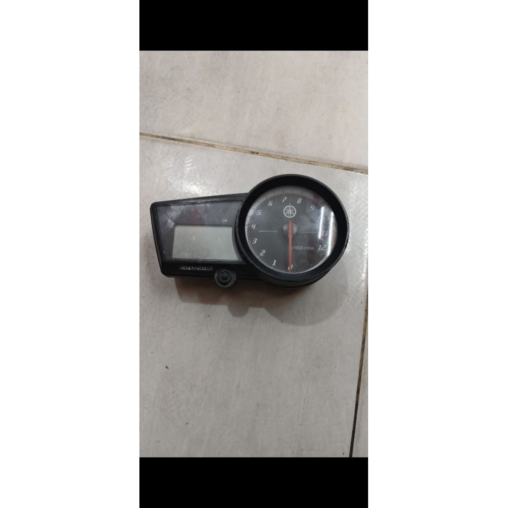 Spedo r15 v2 original