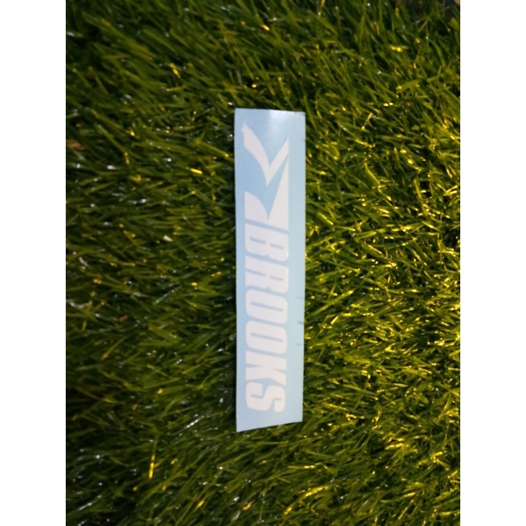stiker cutting brooks