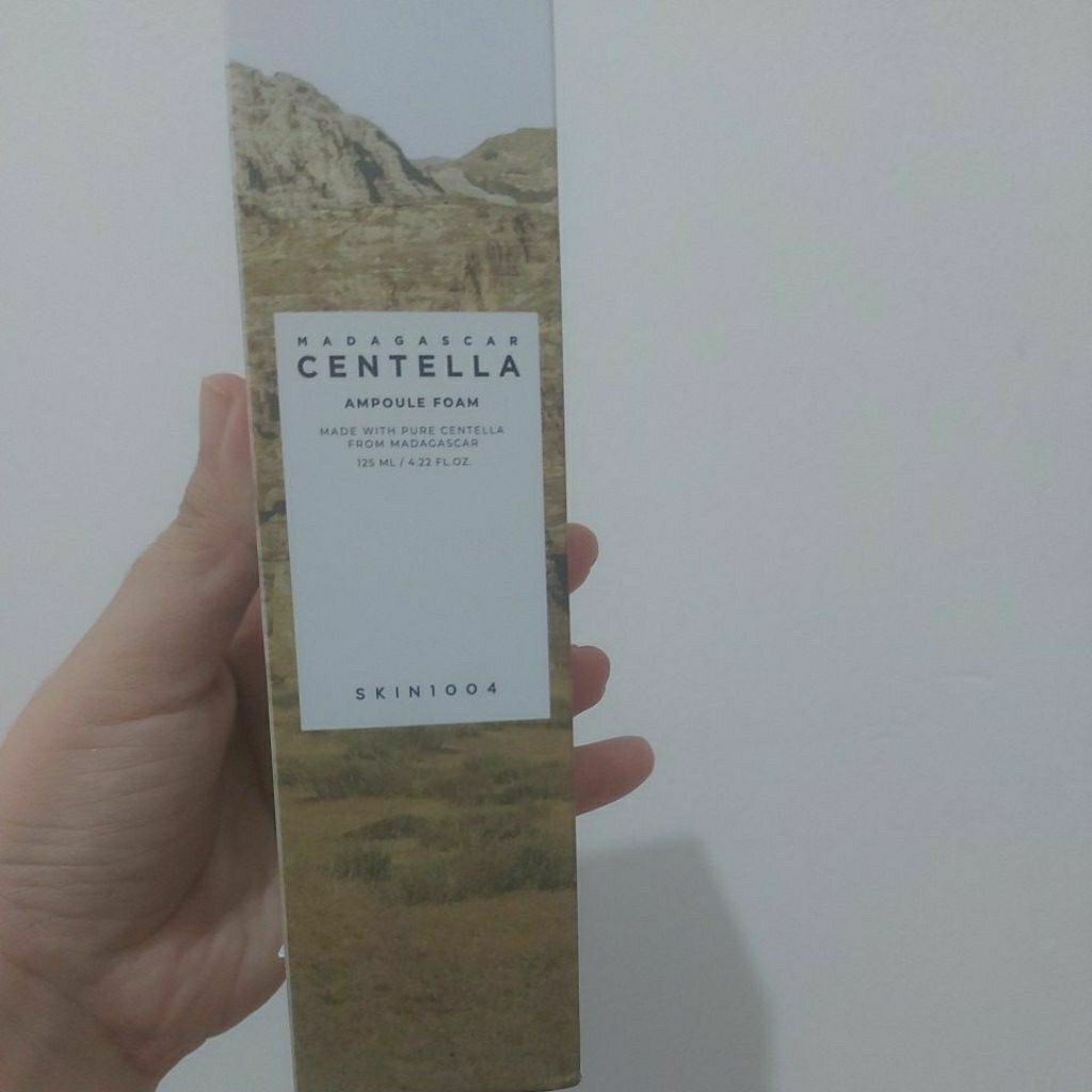 MADAGASCAR CENTELLA AMPOULE FOAM