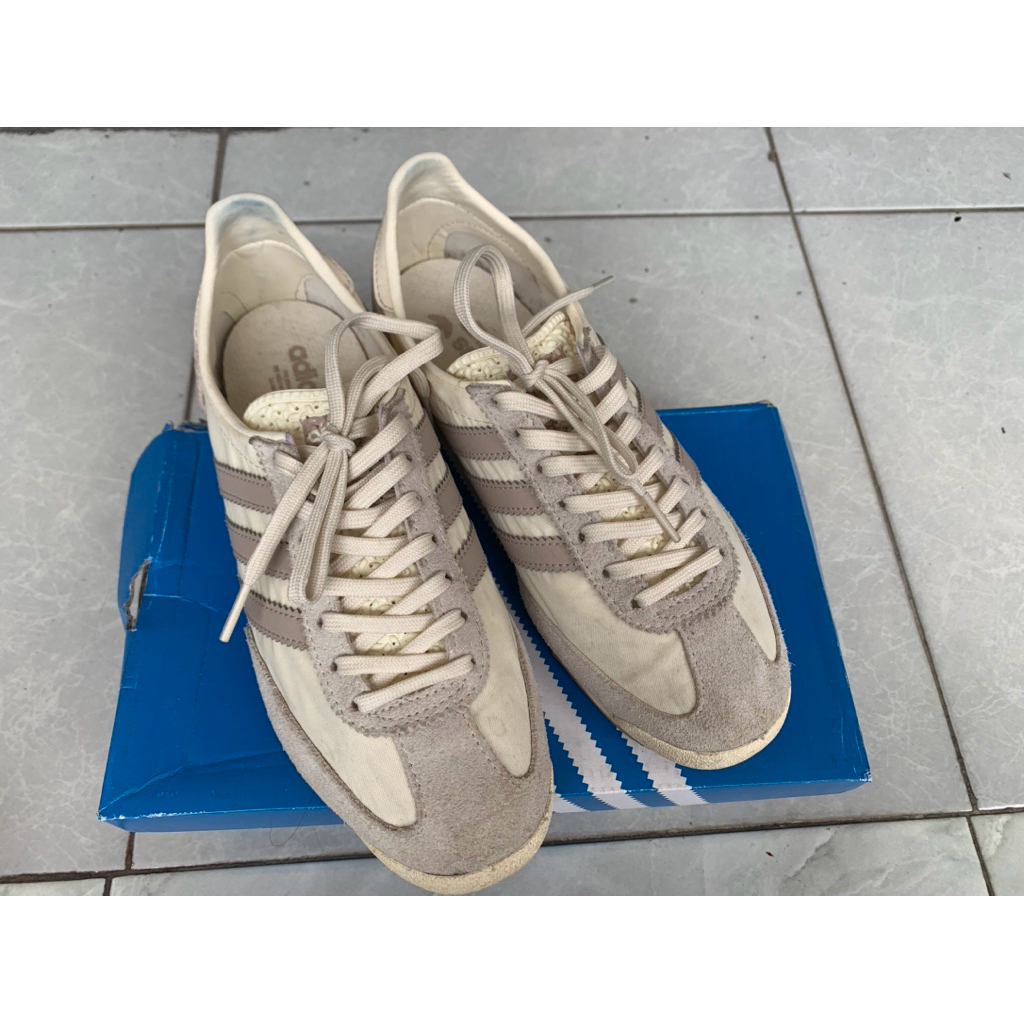 adidas so 72 og w