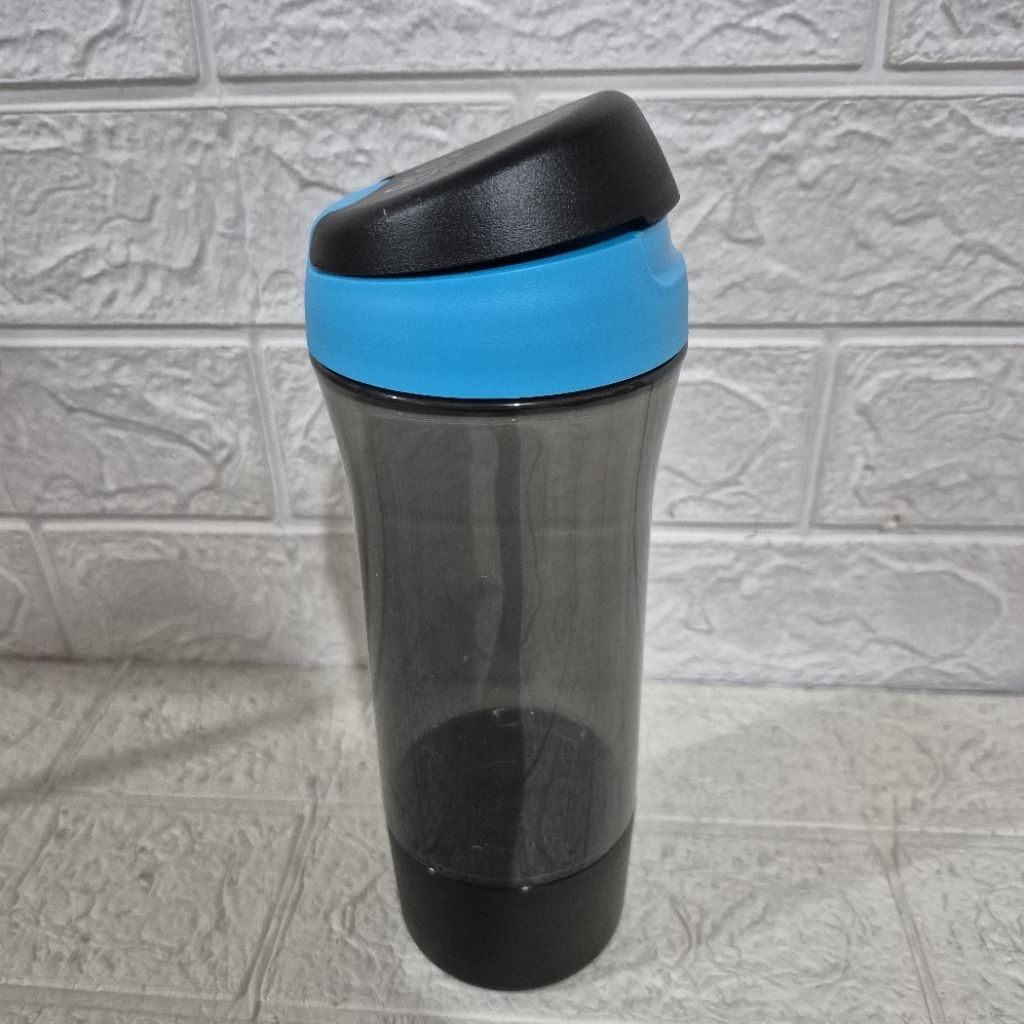 X treme Bottle 600ml Tupperware