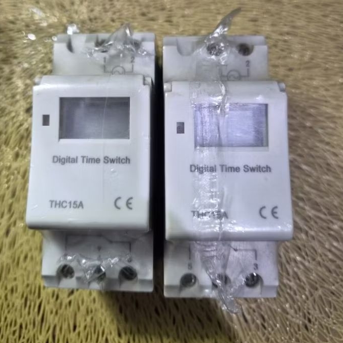 DIGITAL TIME SWITCH THC15A 25/16A 240VAV